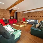 Дом отдыха In Wallonie With Terrace