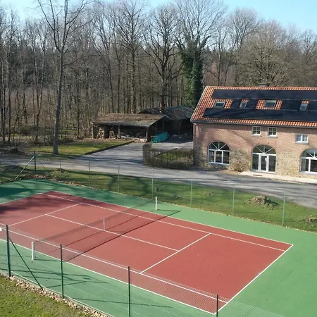 In Wallonie With Terrace Hébergement de vacances Ronde Haye