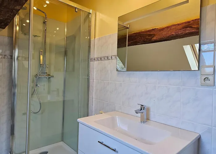 In Wallonie With Terrace * Ronde Haye